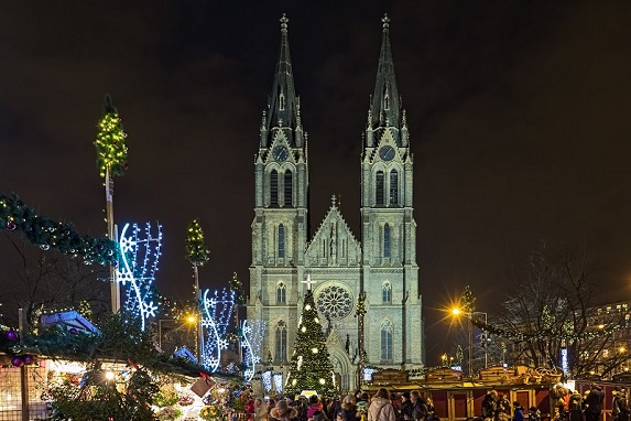 Weihnachtsmarkt - Friedensplatz | Hotel Atlantic Prag
